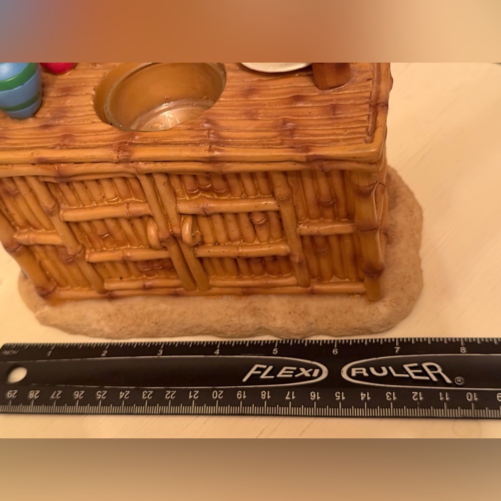 Yankee Candle resin Bamboo Tiki Bar Decor tea light 11” - Picture 7 of 9